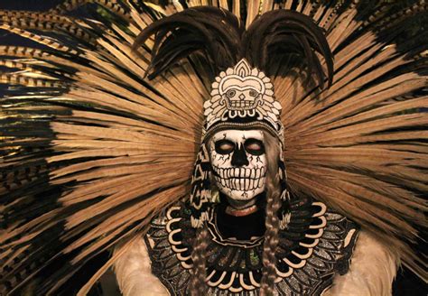 Stunning Aztec Dancer From Las Dia De Los Muertos Event Aztec Art
