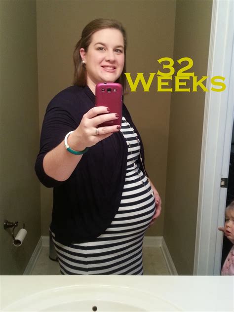 33 weeks pregnant in months. The Buerglers: Bump Watch: Week 33