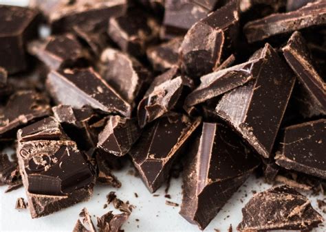 Coklat sememangnya perisa yang sentiasa menjadi kegemaran ramai dalam pelbagai jenis masakan terutamanya pencuci mulut. Ini 5 Cara Buat Brownies Yang Lembut & Sedap.