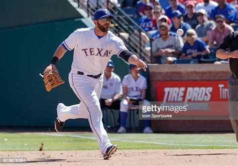 Texas Rangers First Base Mitch Moreland 7778 During The Mlb Opening