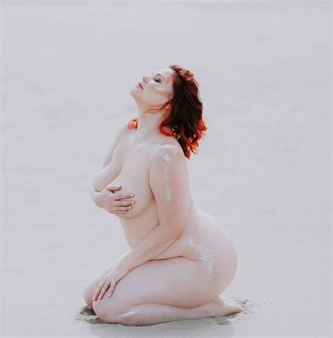 Ruby Roxx Naked And Artsy K2ftus
