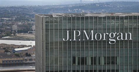 Jp Morgan Expands In Office Workforce To Percent Wealth Management