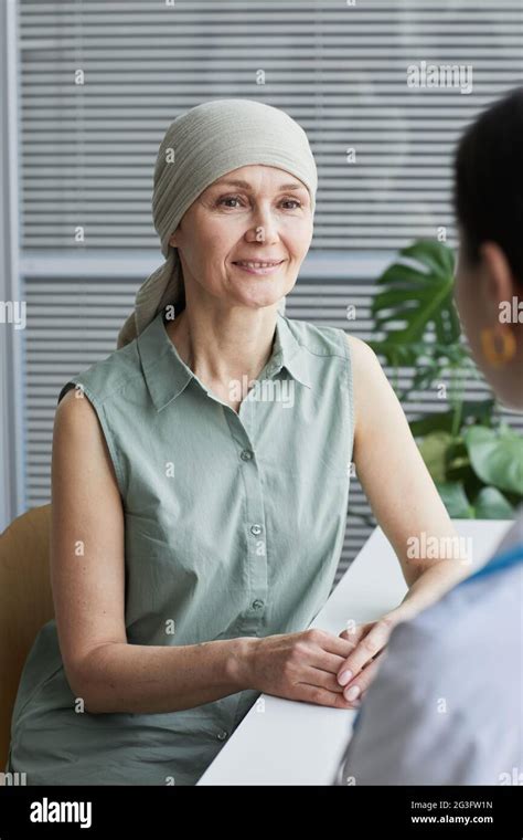 Mature Woman Talking To Her Doctor Hi Res Stock Photography And Images