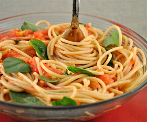 Spaghetti With Fresh Tomato Sauce And Basil School Recipe By Katie Cookeatshare