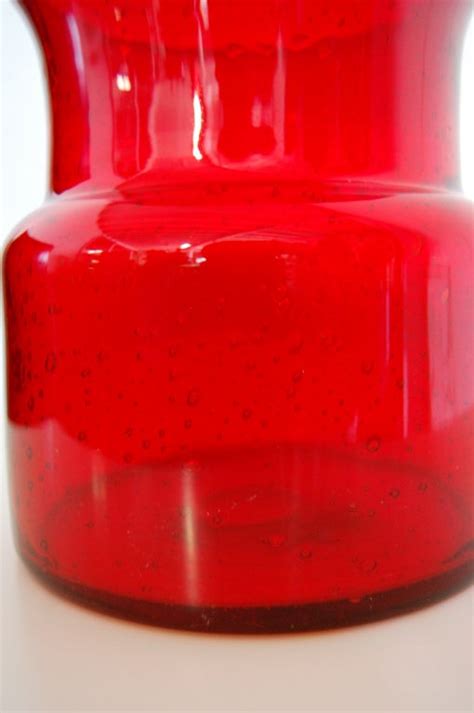Vintage Swedish Red Art Glass Vase By Erik Höglund For Boda For Sale At 1stdibs Red Glass Vase