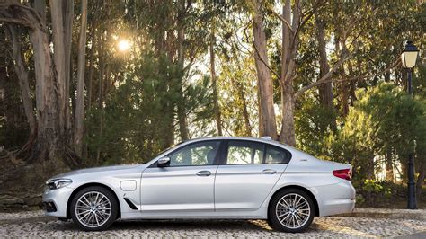 We are now more conscious than. BMW Introduces 2018 6 Series, 530e iPerformance, M550i ...
