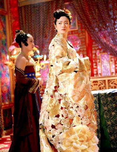 Curse Of The Golden Flower Costume Designed By Yee Chung Man Gong Li
