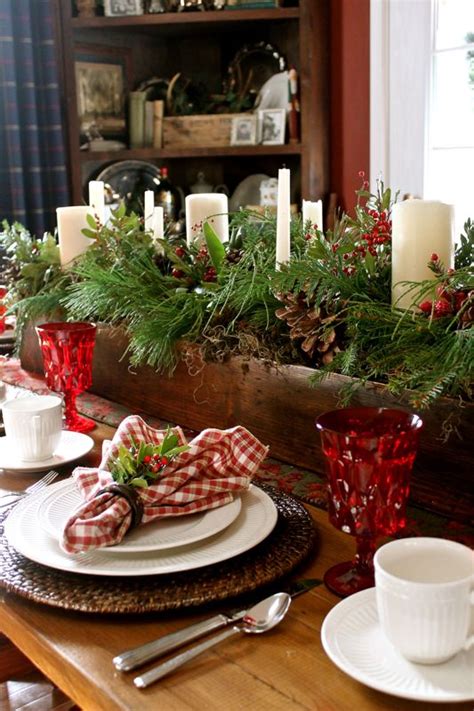 36 Impressive Christmas Table Centerpieces Decoholic