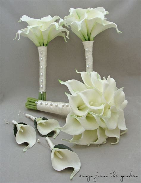 Real Touch Calla Lily Bridal And Bridesmaid Bouquets White Real Touch Calla Lilies Groom Groomsmen