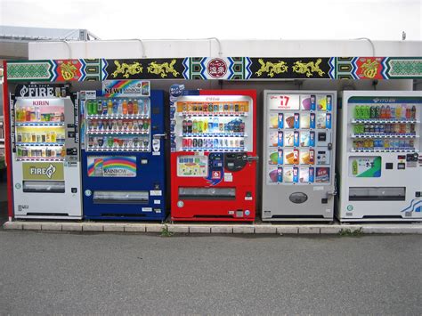 Vending machines are convenient and accessible. 8 Things You Didn't Know Which Could Be Bought From A ...