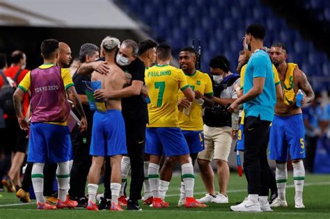 A começar pelo caráter mental de um duelo que definirá a medalha de ouro, passando pelo estilo de jogo dos espanhóis, e chegando na parte técnica da equipe que conta com seis atletas que estiveram na última eurocopa. México x Brasil e Japão x Espanha, as semifinais dos Jogos ...