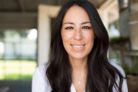 Fixer Uppers Joanna Gaines Expands Paint Collection