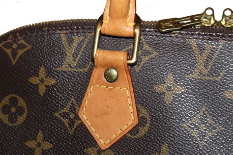 Authentic Louis Vuitton Classic Monogram Alma Pm Handbag Paris