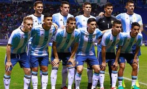 Desde los ángeles 1984 el fútbol olímpico está abierto a la participación de jugadores profesionales y en el caso de los hombres se pueden . Resultado: Argentina 2-1 Argelia [Vídeo Goles Correa ...