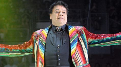 Mexican Singer Songwriter Juan Gabriel Dies At Age 66 Univision