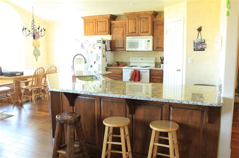 Home interiors and gifts was a direct sales company specializing in decorating accessories, which were sold by more than 140,000 representat. Designer Home Interiors, Inc.