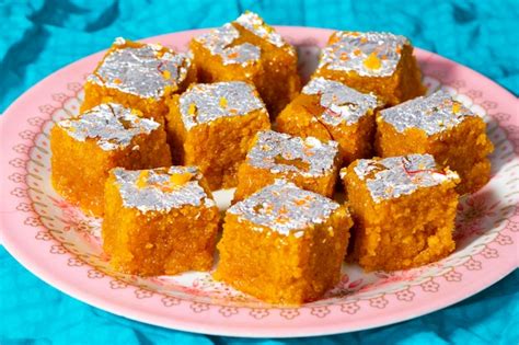Premium Photo Indian Sweet Food Mung Dal Chakki Or Moong Dal Barfi