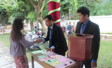 Doa pembukaan oleh (jemaat duduk). 25+ Inspirasi Keren Contoh Kata Sambutan Mc Natal ...