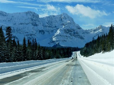 Spektakulärer Winter Roadtrip Durch Die Kanadischen Rocky Mountains
