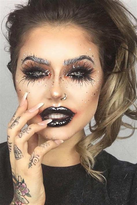 Sexy Halloween Makeup Looks That Are Creepy Yet Cute ★ See More Pretty
