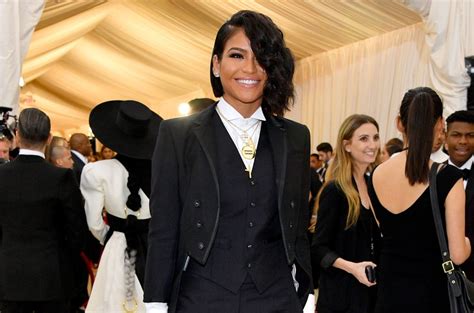 Cassie And Her Baby Bump Stars In Opening Ceremonys Spring 2020