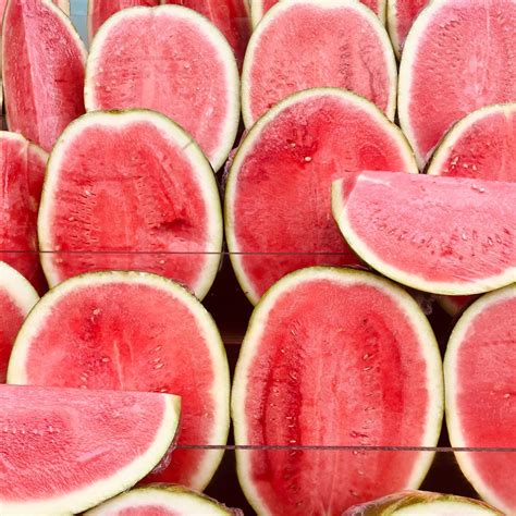 6 Tips How To Pick A Sweet Watermelon Quick And Easy Super Easy