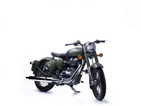 Royal enfield classic 350 and classic 500 are models of royal enfield motorcycles which have been in production since 2009. 2016 Royal Enfield Classic Battle Green Review