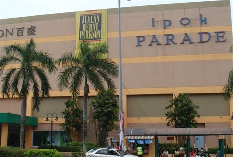 Located by the kinta river, it is nearly 180 km (110 mi) north of kuala lumpur and 123 km (76. Ipoh Parade Shopping Centre is a medium size shopping mall ...