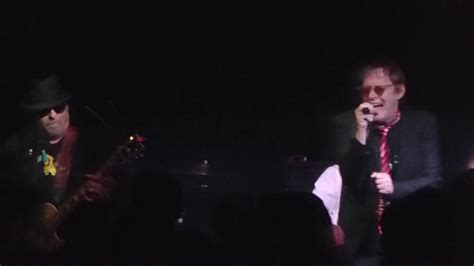 Welcome to huntington landmark, huntington beach's premiere senior community. The Dickies - Fan Mail - HUNTINGTON BEACH - YouTube