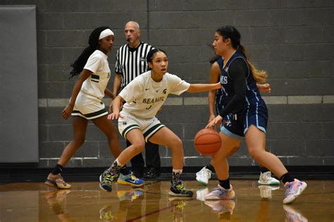 Todd Beamer Girls Basketball Takes Down Mount Rainier To Stay