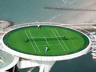 199, sheikh zayed road, business bay, za'abeel, dubai. Amazing Pics Daily: Dubai world's highest tennis court