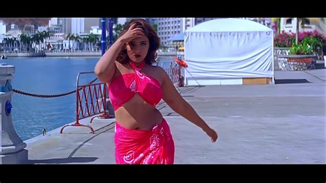 Mumtaj Busty Erotic Bikini Song Cleavage Navel Show K Enhanced