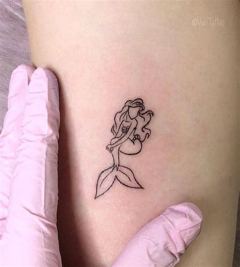 Pin de ୨୧ ava ୨୧ en TATTOOS Tatuajes de sirenas