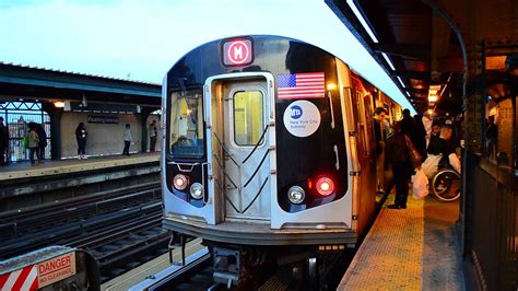 Mta New York City Subway Metropolitan Avenue Bound R160a 1 M Train