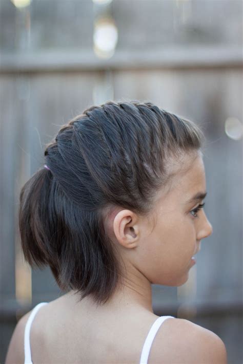 With this easy hairstyle for little girls, it is possible to get her ready for a casual or formal event, because these easy and pretty haircuts can be used on it is one of the most used cute hairstyles for little girls' kids. 27 Cute Kids Hairstyles for School - Easy Back to School Hairstyle Ideas for Girls