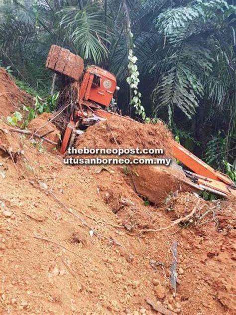 Bertungkus lumus antonim kata kerja borang. Bertungkus-lumus lebih 12 jam | Utusan Borneo Online