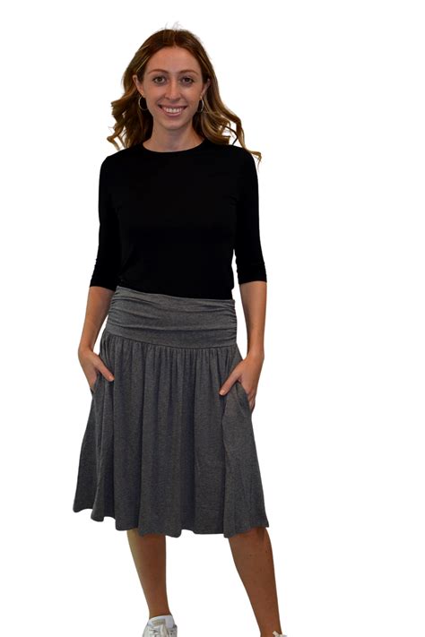 Womens Knee Length Ruched Flowy Skirt With Pockets Kosher Casual