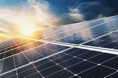 Generators vs Solar Battery for Backup Home Power Supply