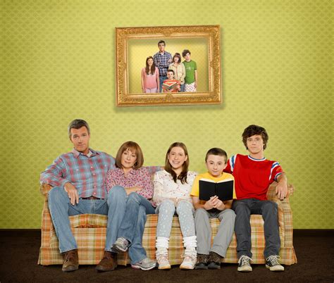 Meet The Cast Of The Middle On Abc Abctvevent The Middle Tv Show