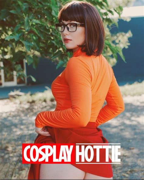 Cosplay Hotties 🎮💙 Cosplayhottie Emdavfro Velma Facebook