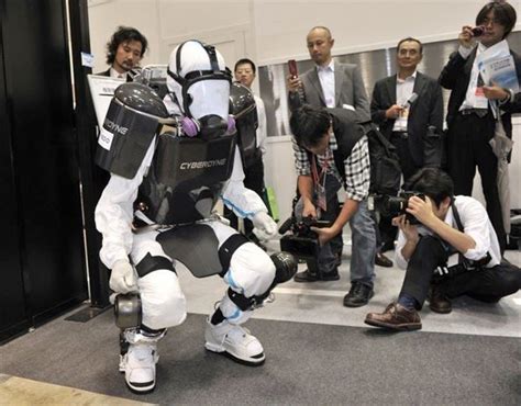 Japanese Robot Suit Japan Robot Suit Offers Hope For Nuclear Work