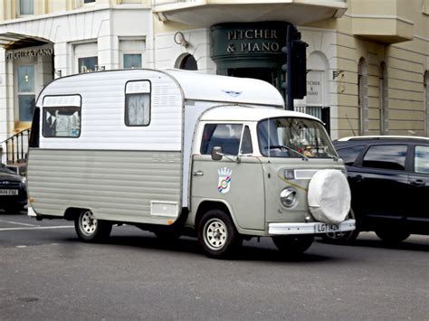 Volkswagen caravelle is the nameplate of a van based on the volkswagen transporter. Volkswagen (VW) T2 Caravan Camper. | LGT142N is a right ...