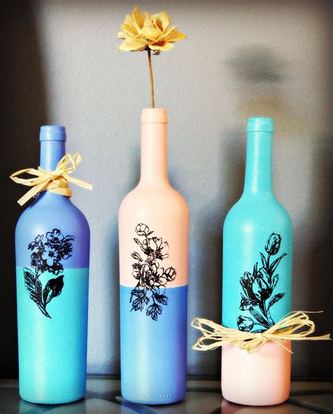 Bottle Painting Designs 10 Painted Wine Bottles With How Tos Guide Patterns By Evidence