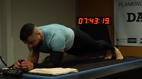 guinness world records on twitter option 2 longest abdominal plank 9 hours 30 minutes and