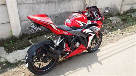 We have the best gallery of the new latest harga honda cbr 150 malaysia 2018 to add to your pc, laptop, mac, iphone, ipad or your android device. Top Gambar Motor Cbr 150 Racing Red | Sobatbiker