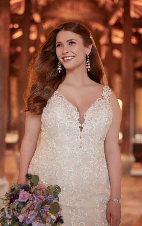 Wedding Dress With Rich Lace Wedding Dress Shopping Wedding Dresses