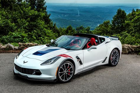 There Are Still Tons Of Unsold C7 Corvettes For Sale Carbuzz