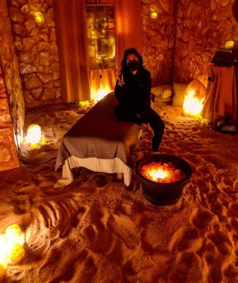 Relax In The Salt Caves At Island Wellness Center In Rhode Island Spa Treatment Room Spa