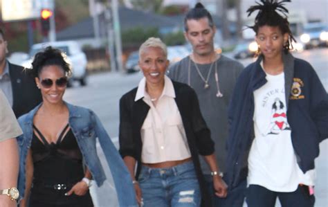 Jaden And Willow Smith Take Mom Jada Out For Mothers Day Jada Pinkett