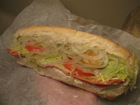 Sandwich Showcase Cold Cut Sub From Kaisers Eat This Town